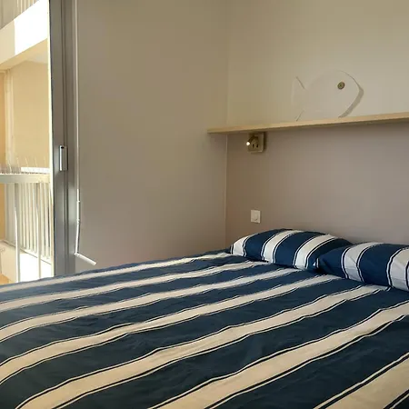 Incroyable Vue Sur Pour Ce T2 Avec Cabine, Le Capitole *